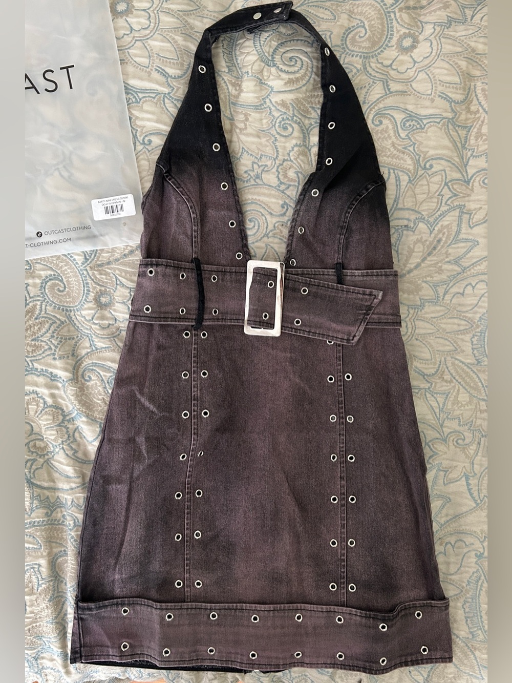 Outcast Amity Mini Dress Denim in Plum with belt - Picture 5 of 7
